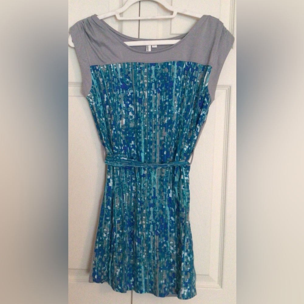 Light Grey and Teal Pattern Dress